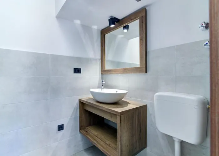 Beautiful Casa In Novi Vinodolski Villa