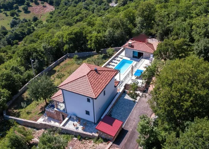 Beautiful Casa In Novi Vinodolski *